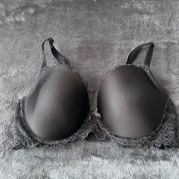 Victoria Secret Dream Angels Lined Demi in Black Lace Size 34DD - Picture 1 of 4
